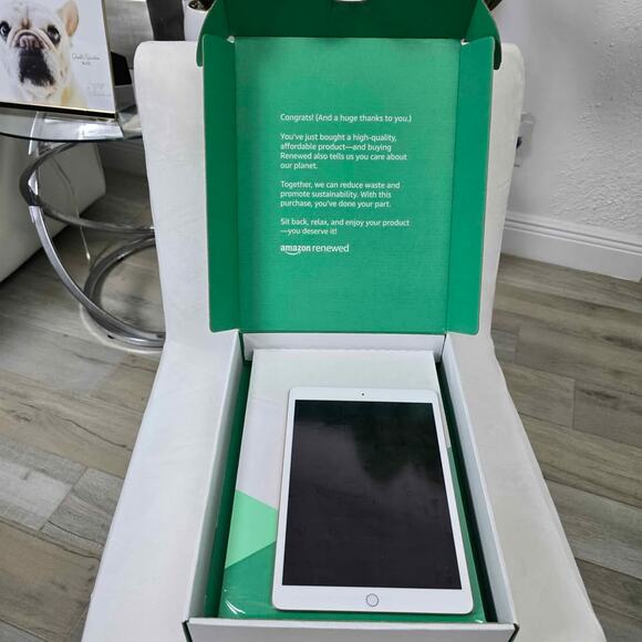 2020 Apple iPad (10.2-inch, WiFi, 128GB) - Gold (Renewed Premium - Picture 2 of 10